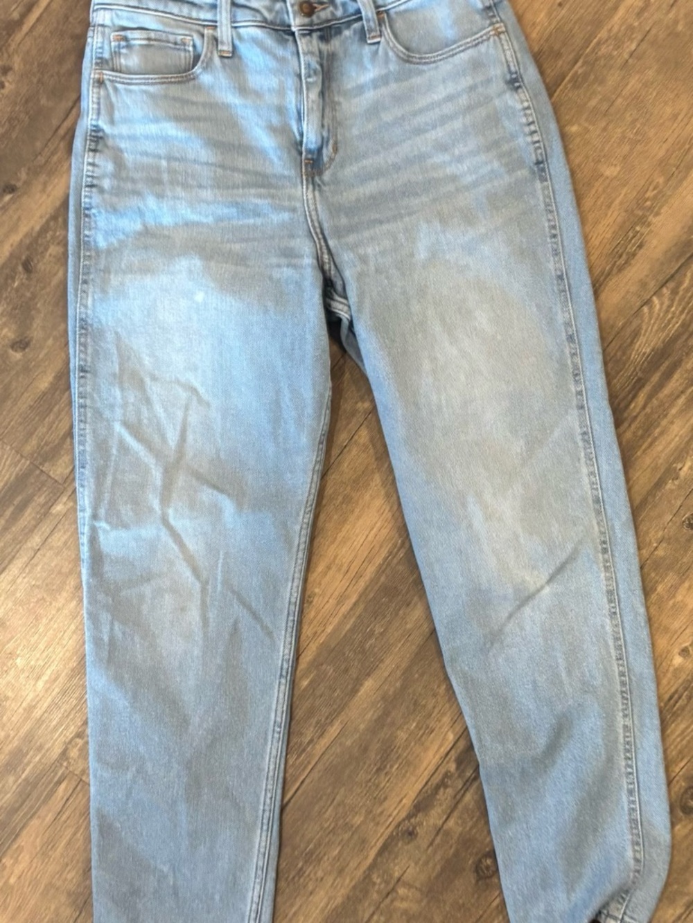 Hollister Light Blue High-Rise Women's Jeans